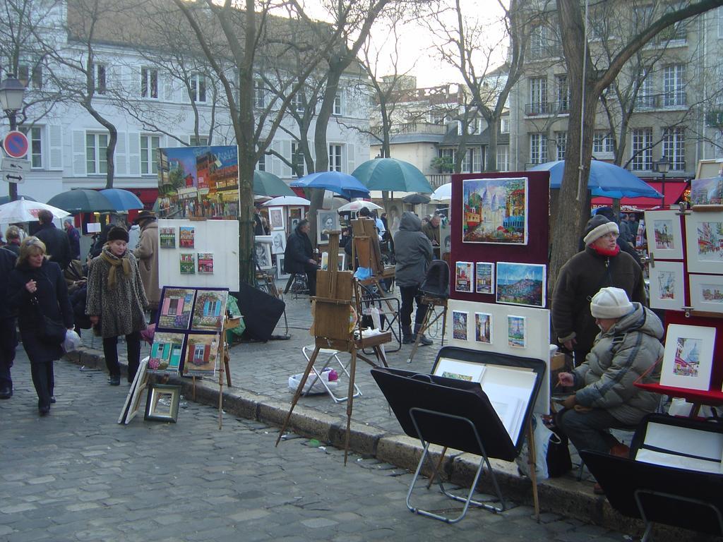 Duplex De Charme Au Coeur De Montmartre Leilighet Paris Eksteriør bilde